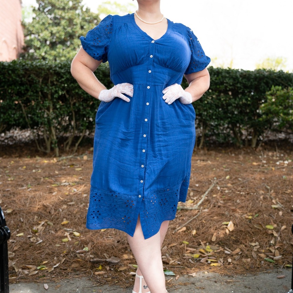 Knox Rose Blue Midi Dress with Lace Sleeves